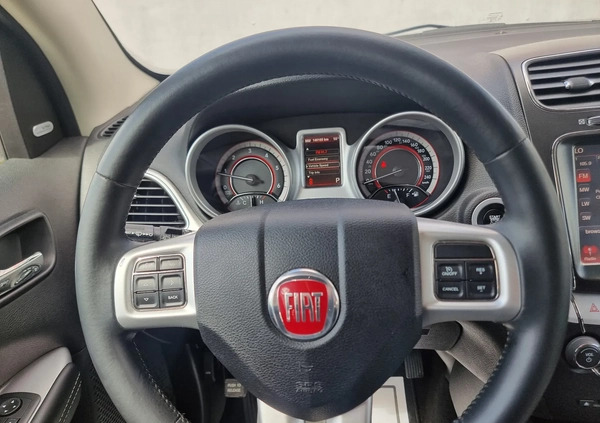 Fiat Freemont cena 45900 przebieg: 146000, rok produkcji 2014 z Nowogard małe 704